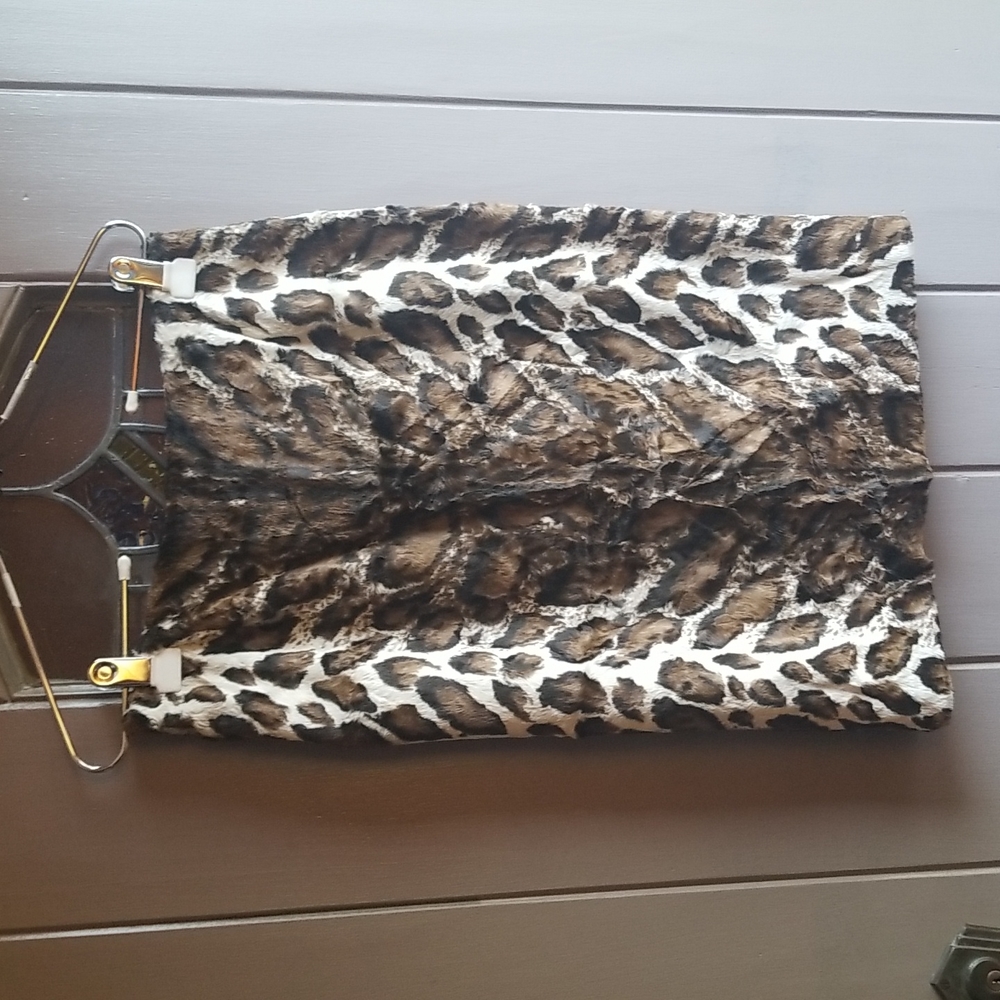 D. Exterior Faux Fur Pencil Skirt